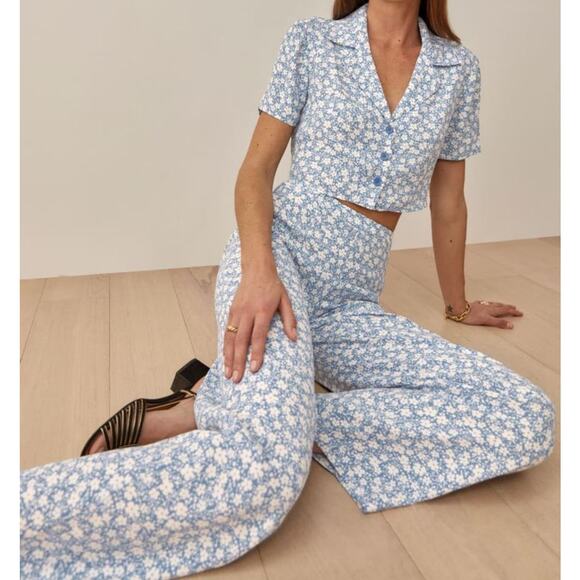 Reformation two piece set in floral blue crop button down top high rise pants 2 - Picture 1 of 11